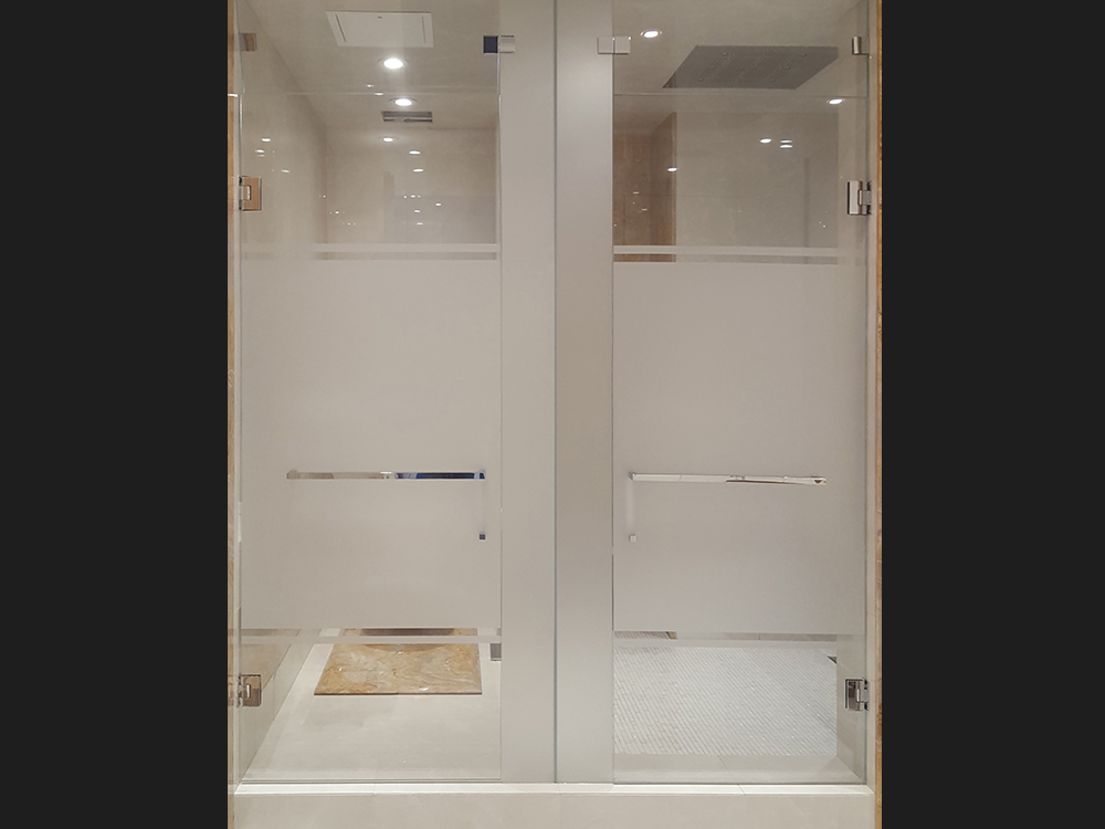Why New Construction & Custom Glass in Denver Metro Matters